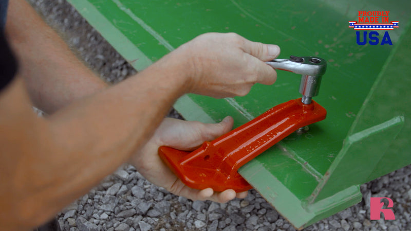 Tractor Bucket Edge Guard for lifting & Protecting Leading Edge | R2ET4