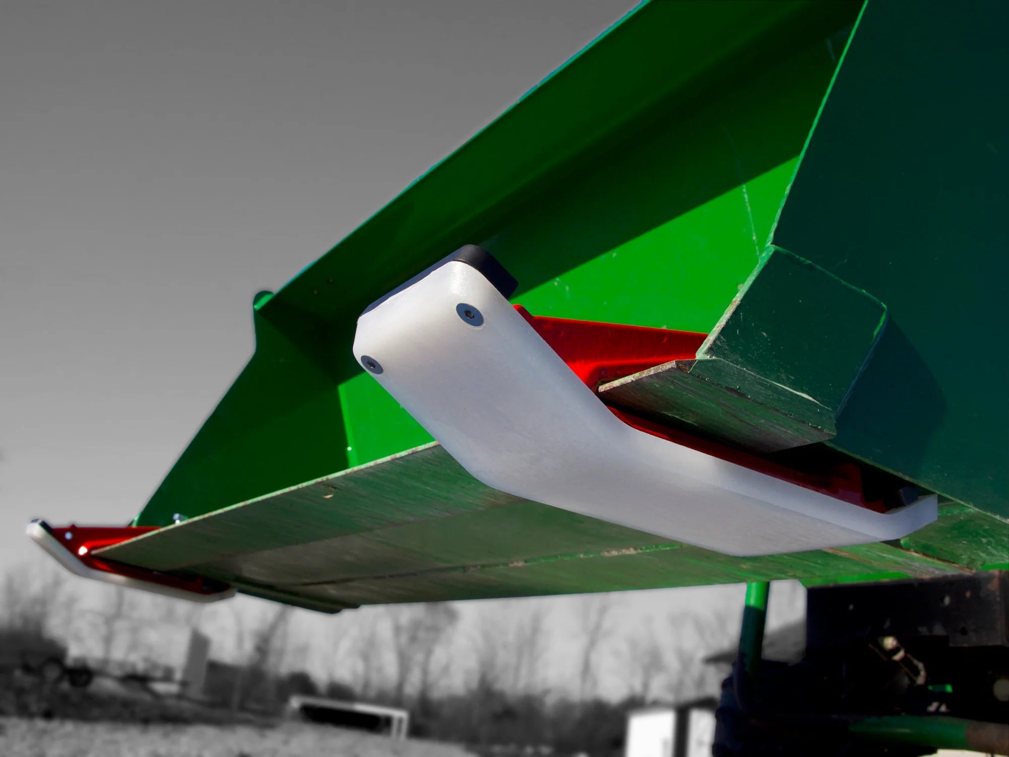 Tractor Bucket Poly Pad Protectors for Edge Tamer | R2PAD3, R2PAD3 | MowMore